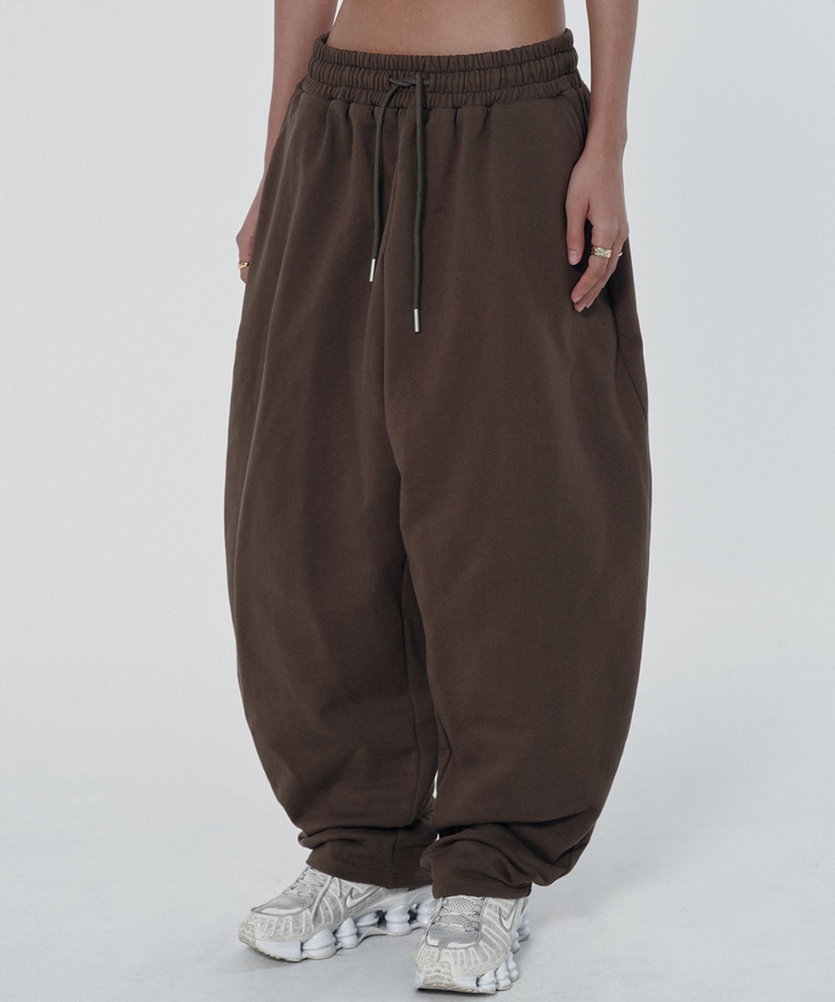 스웨이드(SUADE) BASIC WIDE LONG PANTS [MOCHA BROWN]