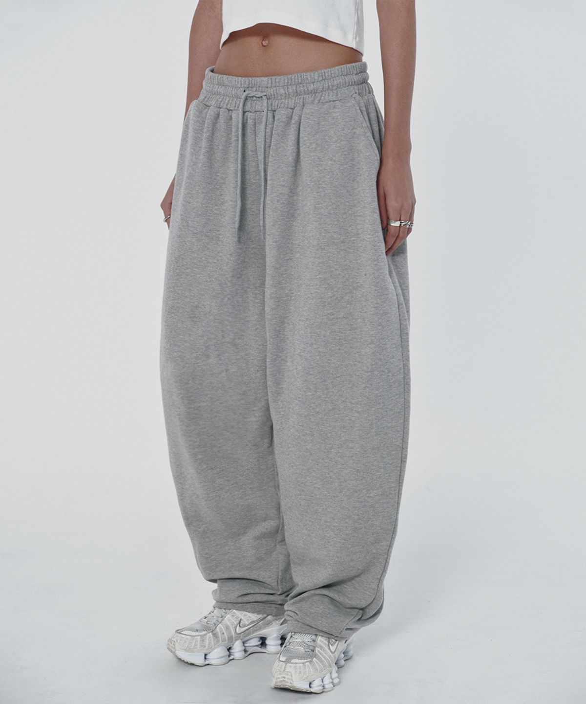 스웨이드(SUADE) BASIC WIDE LONG PANTS [GRAY]