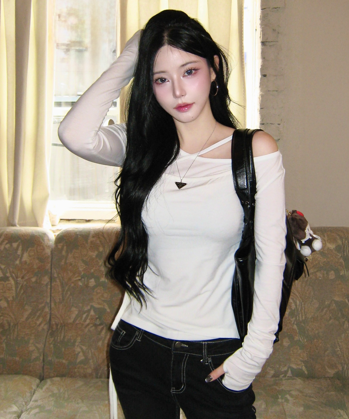 레더리(LEATHERY) 더블 스트랩 레이어드 슬리브리스 탑 세트 [WHITE]