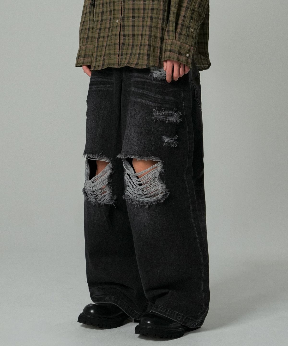 아이돈워너셀(IDWS) Solar Damage Maxi Denim Pants Black