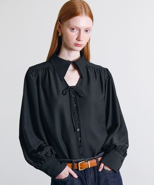 넥 오픈 블라우스_블랙