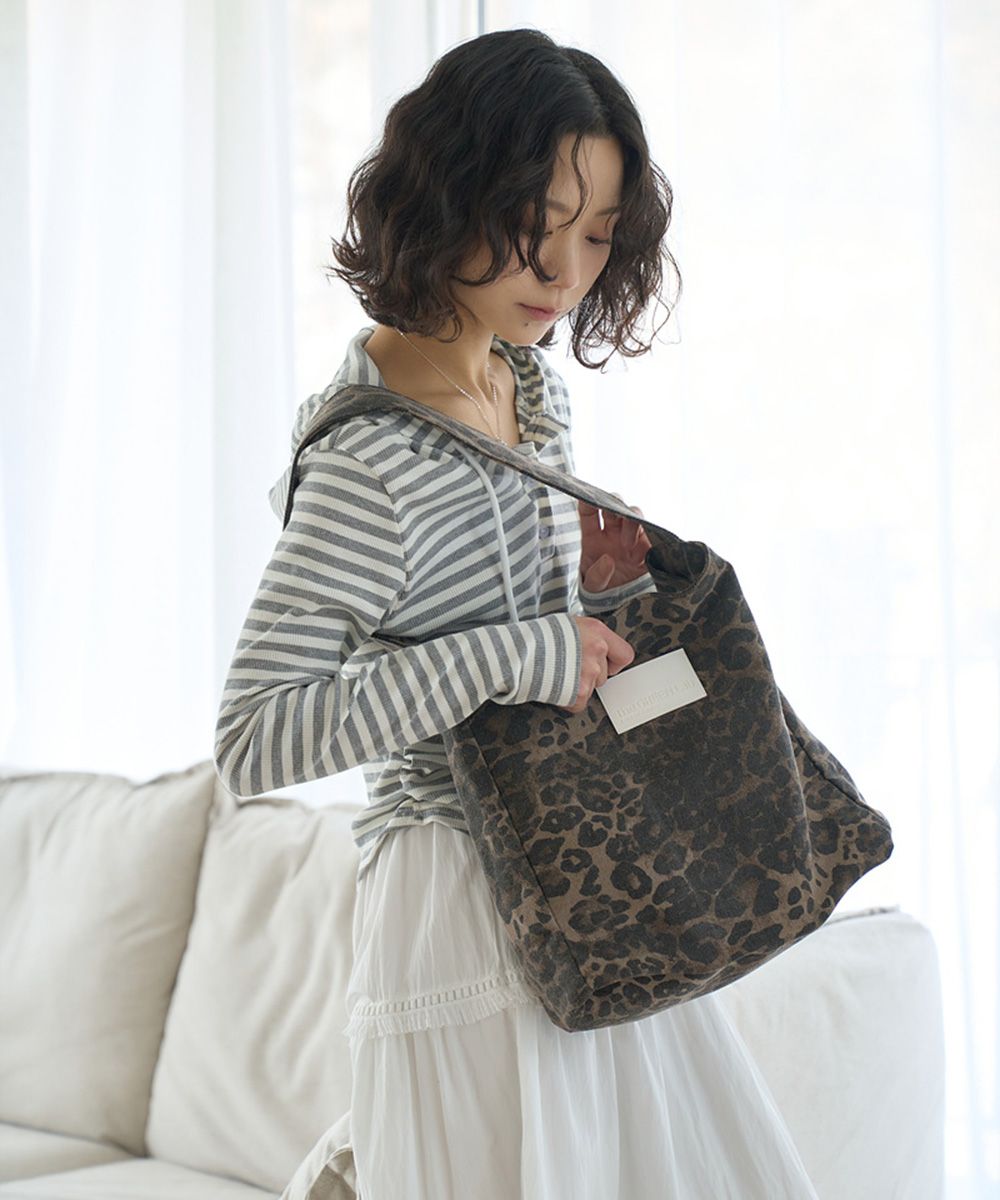 MUSINSA | THE GREEN LAB Leopard Hopi In-Pocket Shoulder Bag