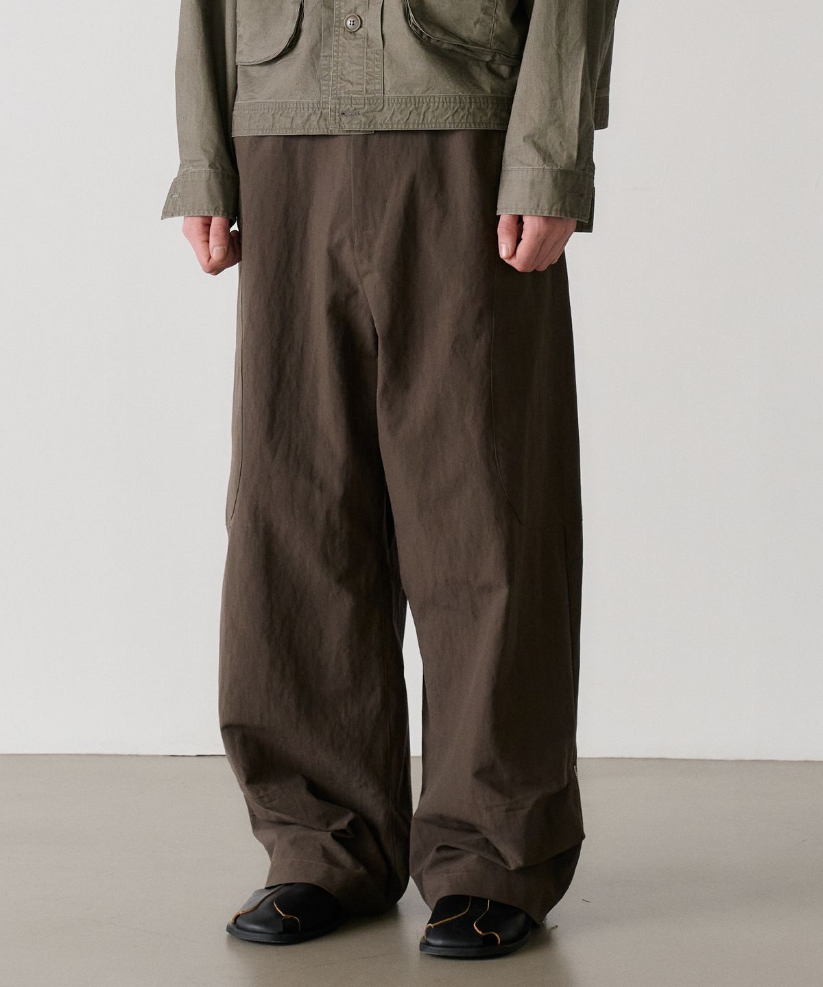 노운(NOUN) utility cargo pants (khaki brown)