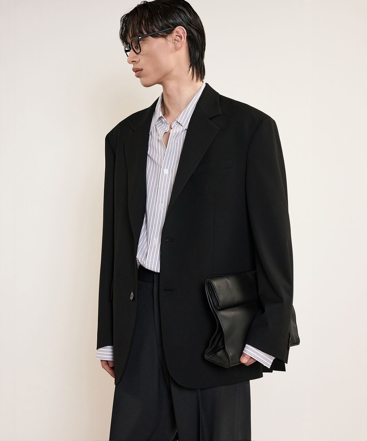 티엔지티(TNGT) Oversize Single Breasted Jacket (Black) TNJA5E100BK