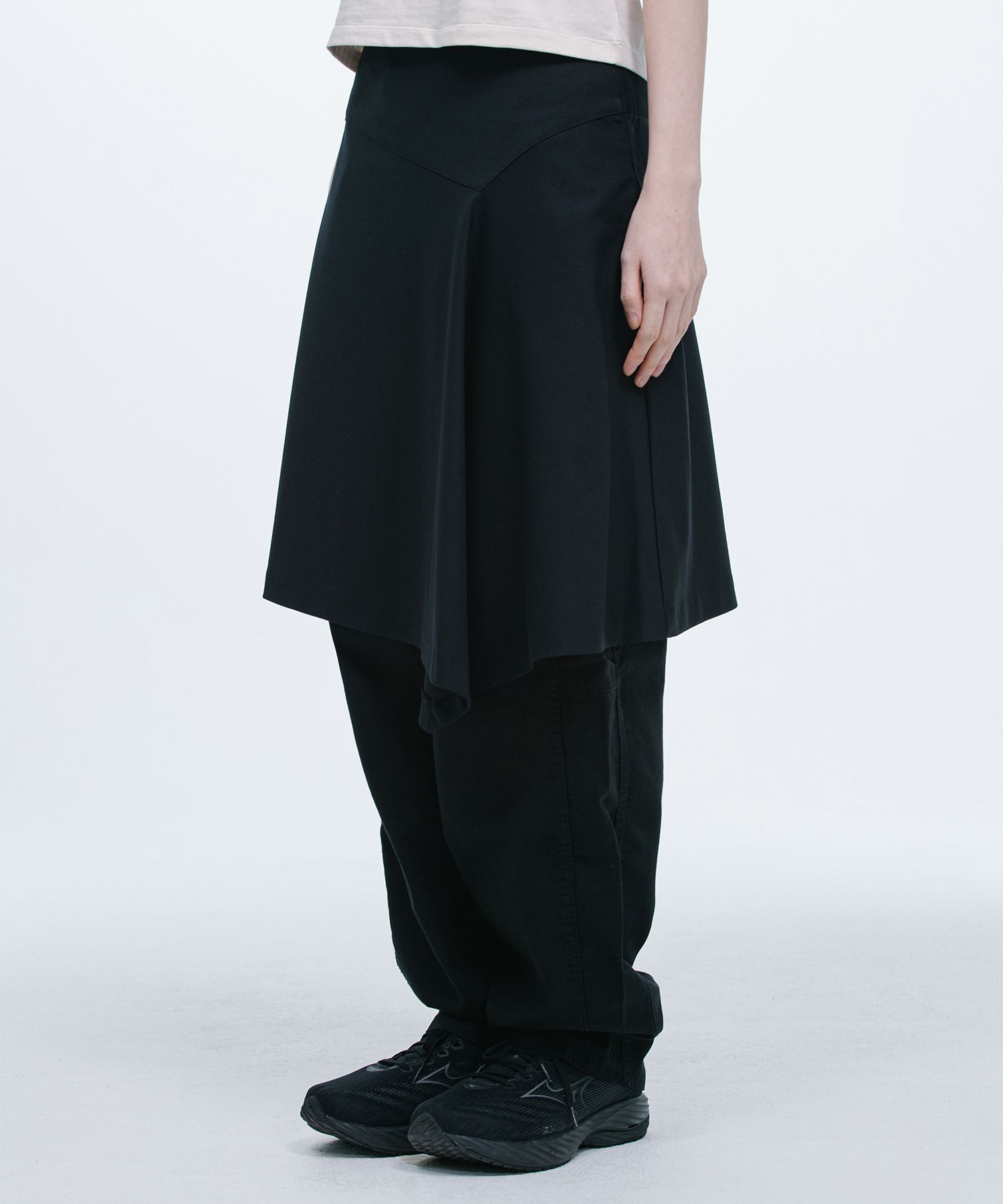 【OHESHIO】25ss ASYMMETRIC FLARE SKIRT OHESHIO Official Online Store | Delivering the latest trends