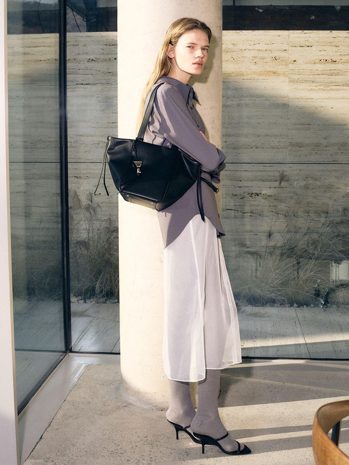 루에브르(LOEUVRE) Franc Shoulder Medium FA5SB319-FH