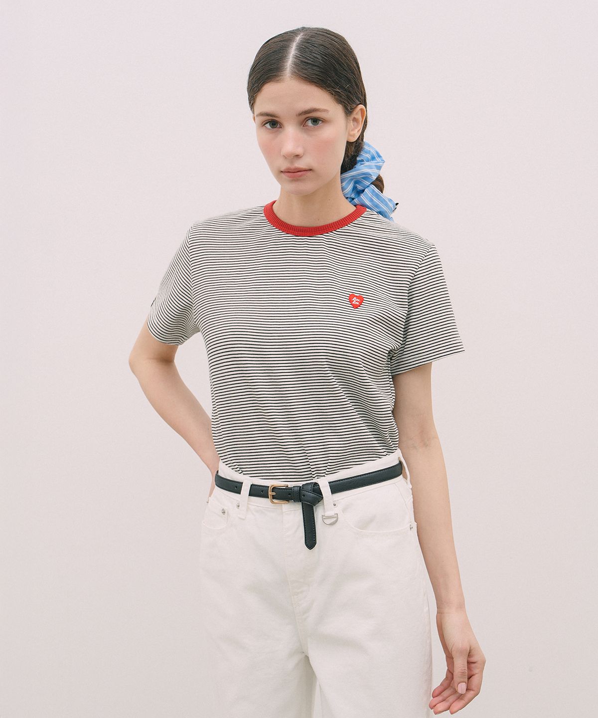 로브로브(LOVLOV) LOV PATCH RIBBED  T-SHIRT