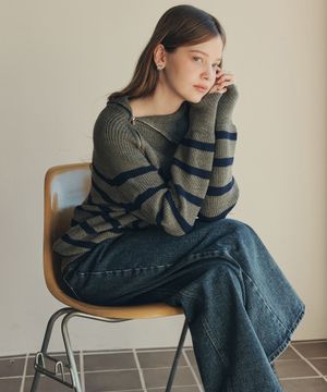 스트라이프 집업 스웨터 / 그레이