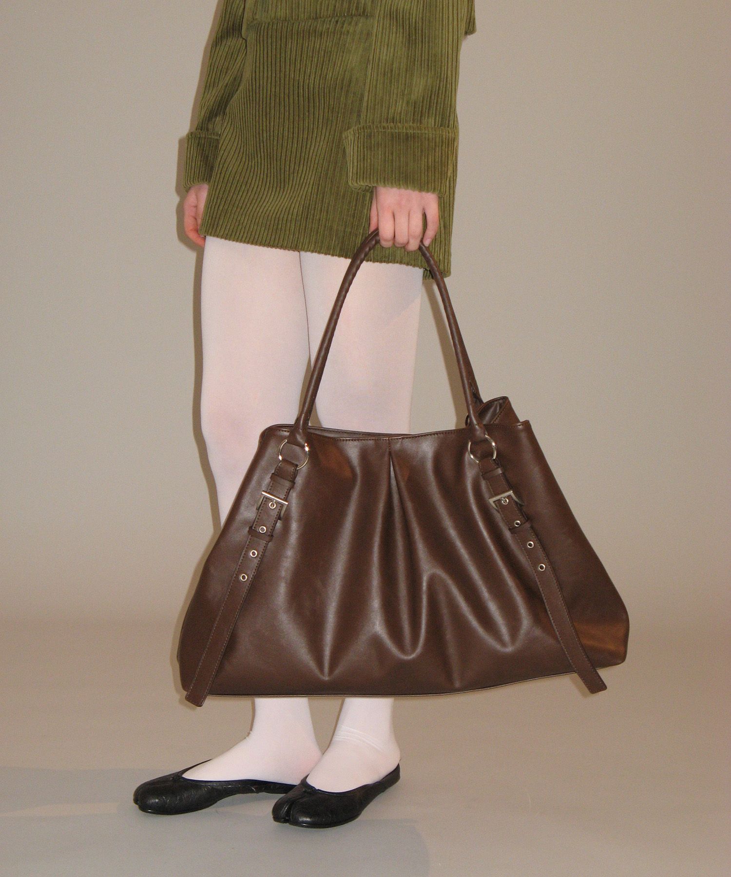 MUSINSA公式 | YEOMIM trapez bag (choco brown)