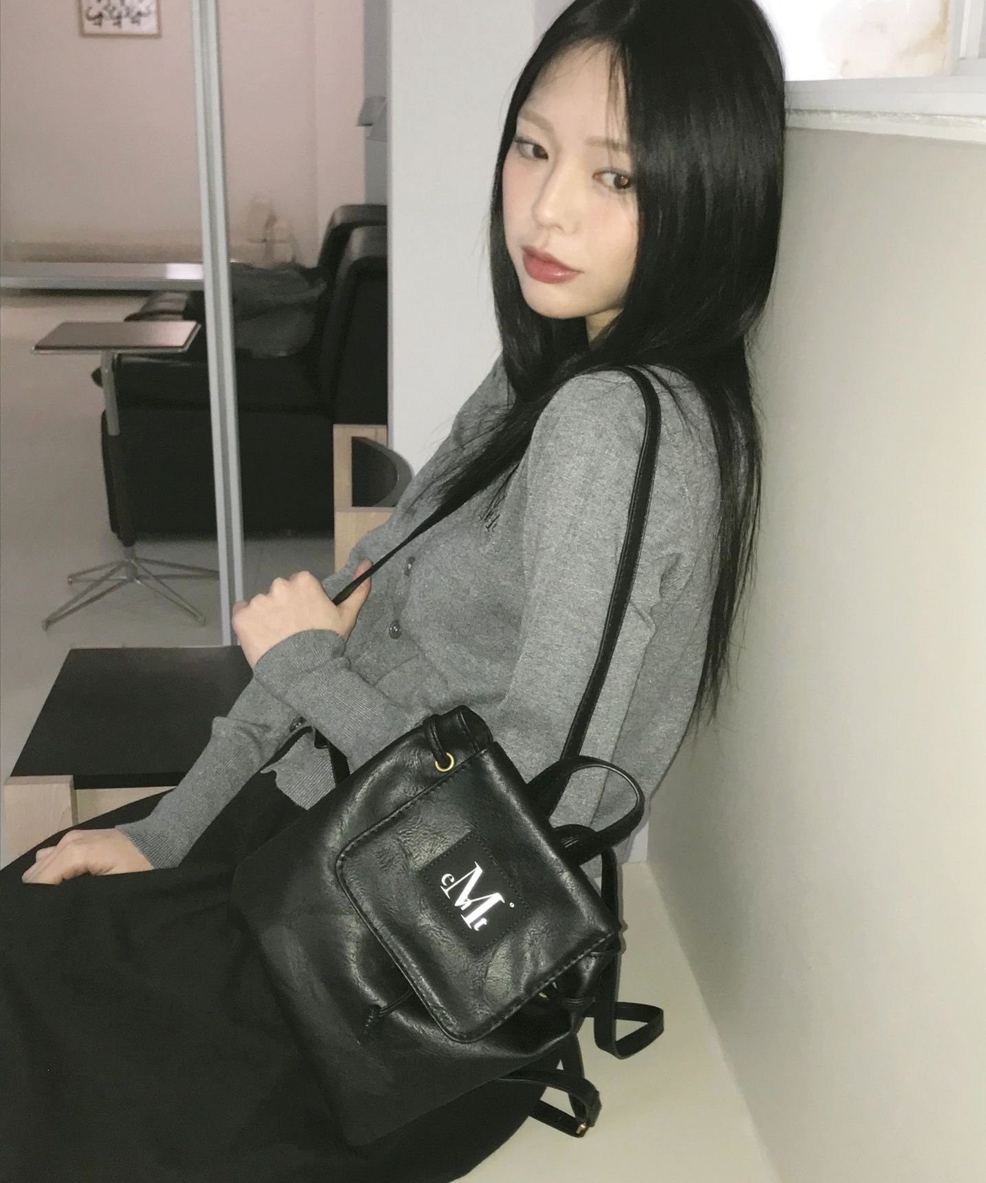 ★MUCENT★ Bene Vintage Leather Mini Bag Unisex 2 Colors P00 MUSINSA | MUCENT Bene Vintage Leather Mini Bag Unisex (2 Colors)