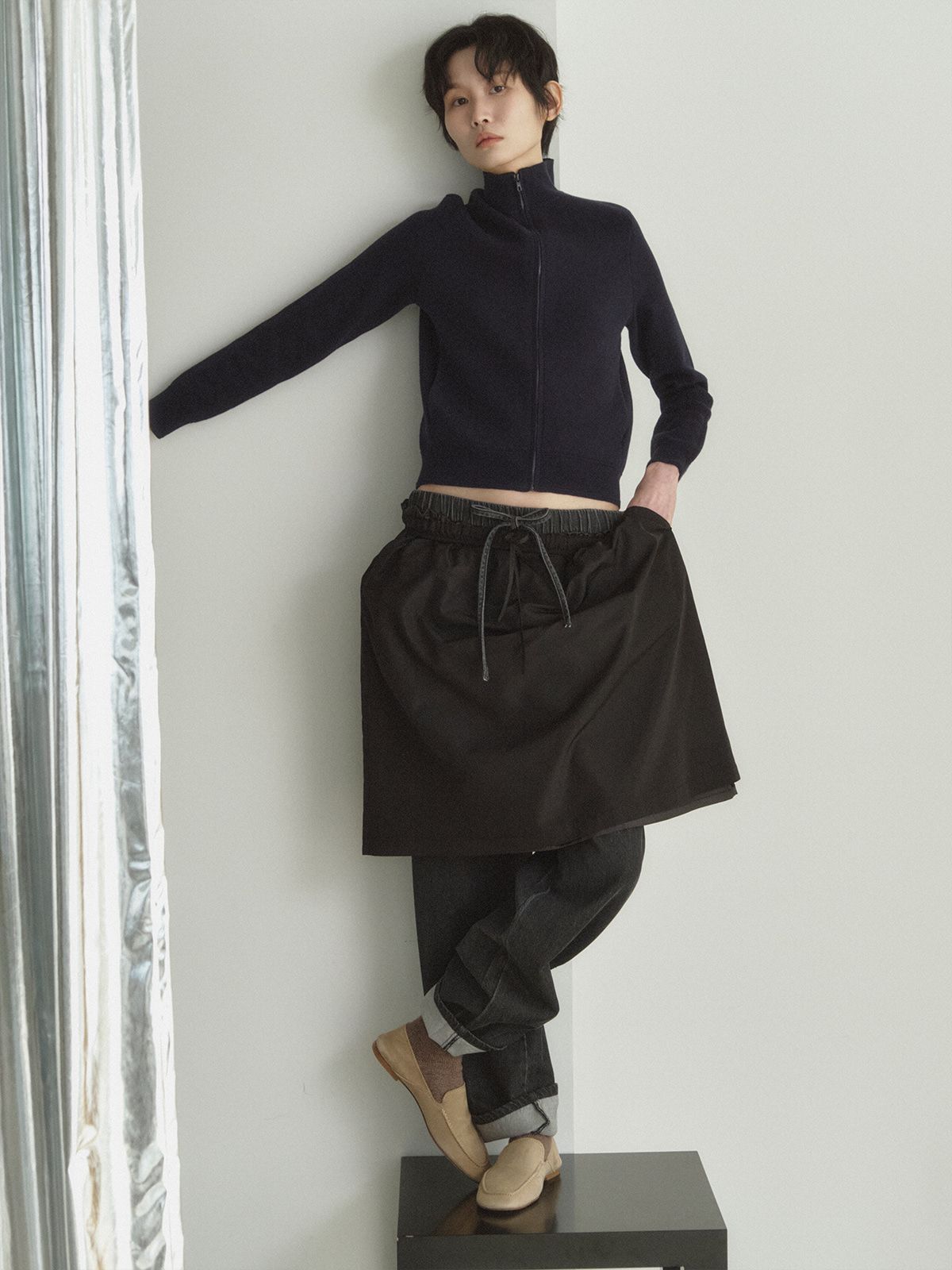 리플레인(REPLAIN) VOLUME MIDI SKIRT_BLACK