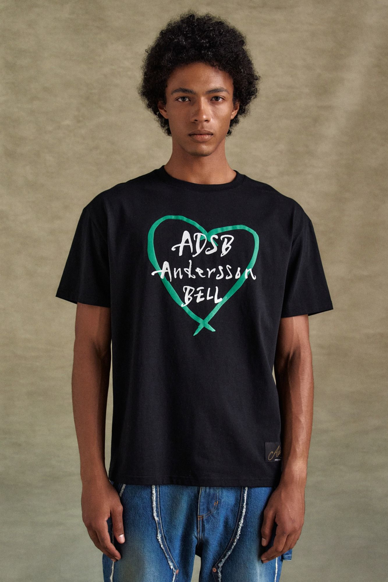 MUSINSA | ANDERSSON BELL Unisex Heart Kelly Logo T-Shirt