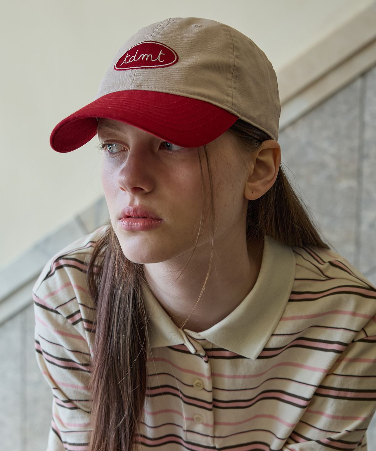 튜드먼트(TTUDEMENT) COLOR BLOCK LOGO BALL CAP BEIGE
