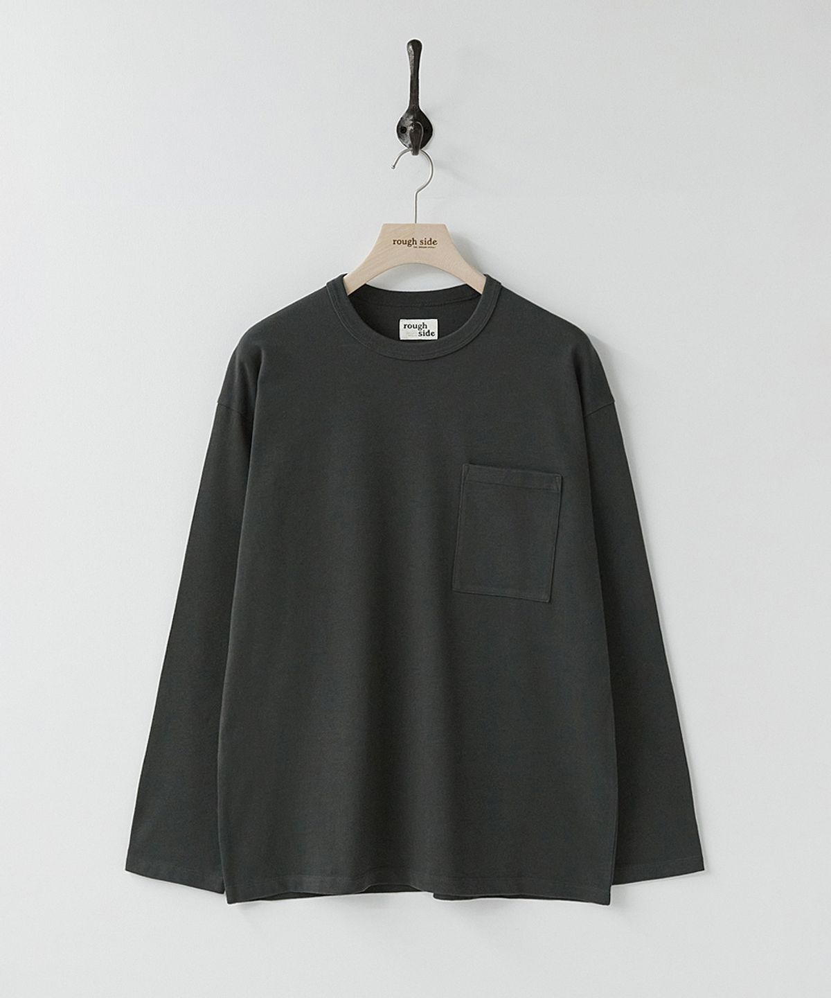 러프사이드(ROUGHSIDE) Primary Long Sleeve Charcoal