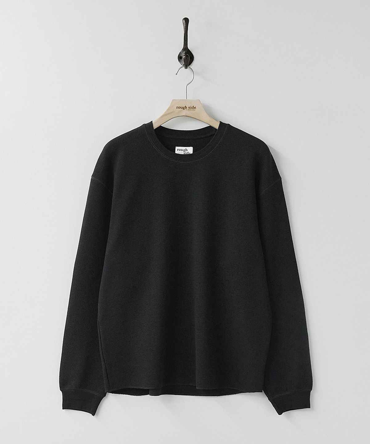 러프사이드(ROUGHSIDE) Waffle Long Sleeve Ash Black