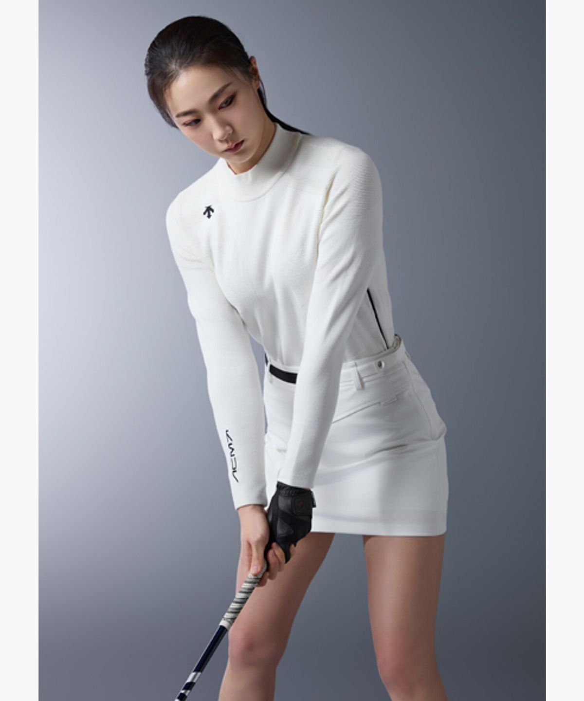 데상트 골프(DESCENTE GOLF) [ACMT] 여성 하이넥 스웨터 (DQ11WFKP22)