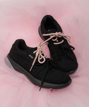 디어 스니커즈(5XM02418H001)