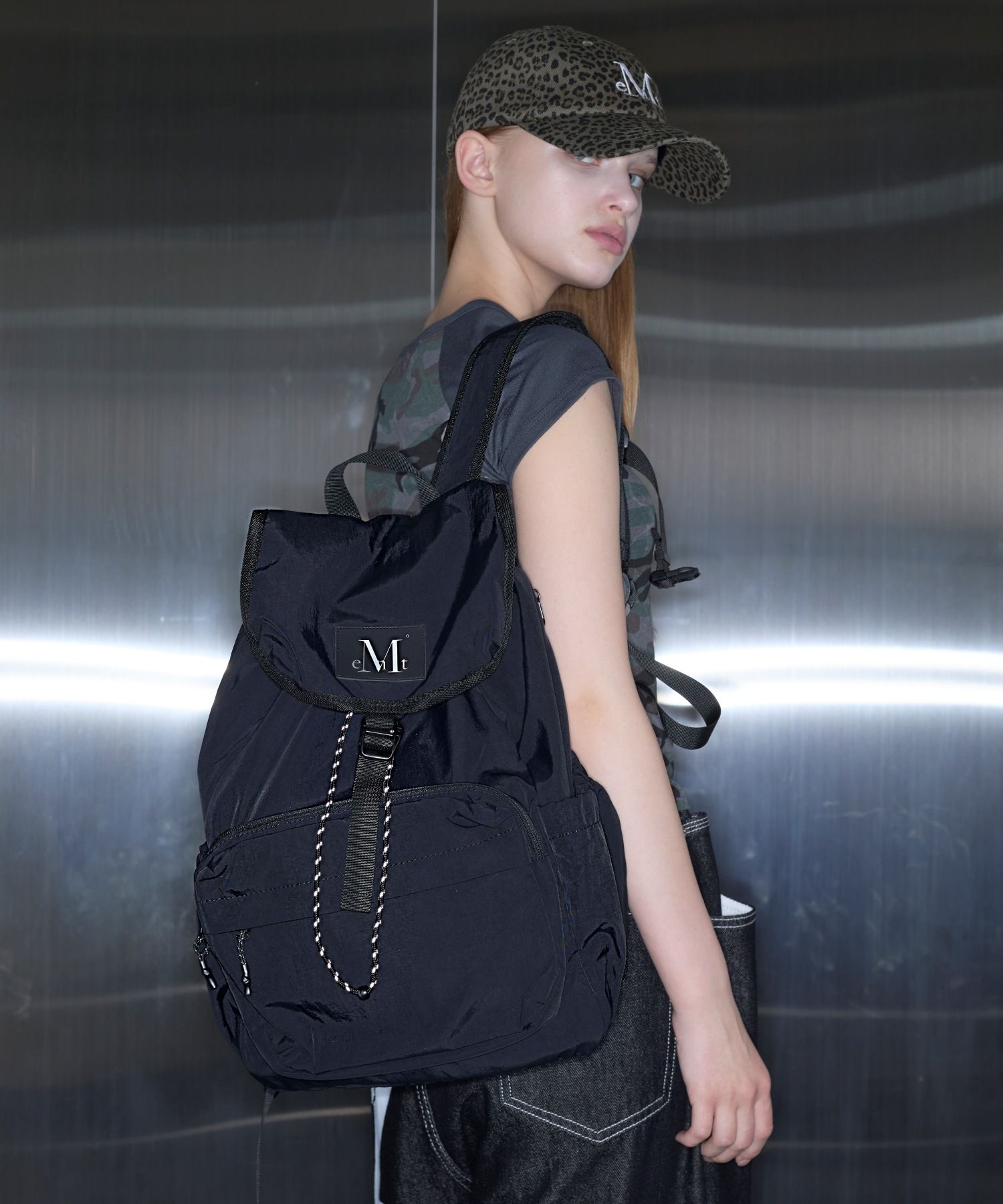 Shop Bags at MUSINSA