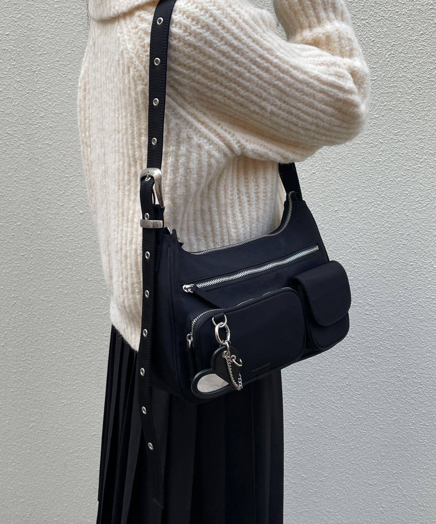 MUSINSA FINDKAPOOR Belty Pocket Bag 30 Nylon Black