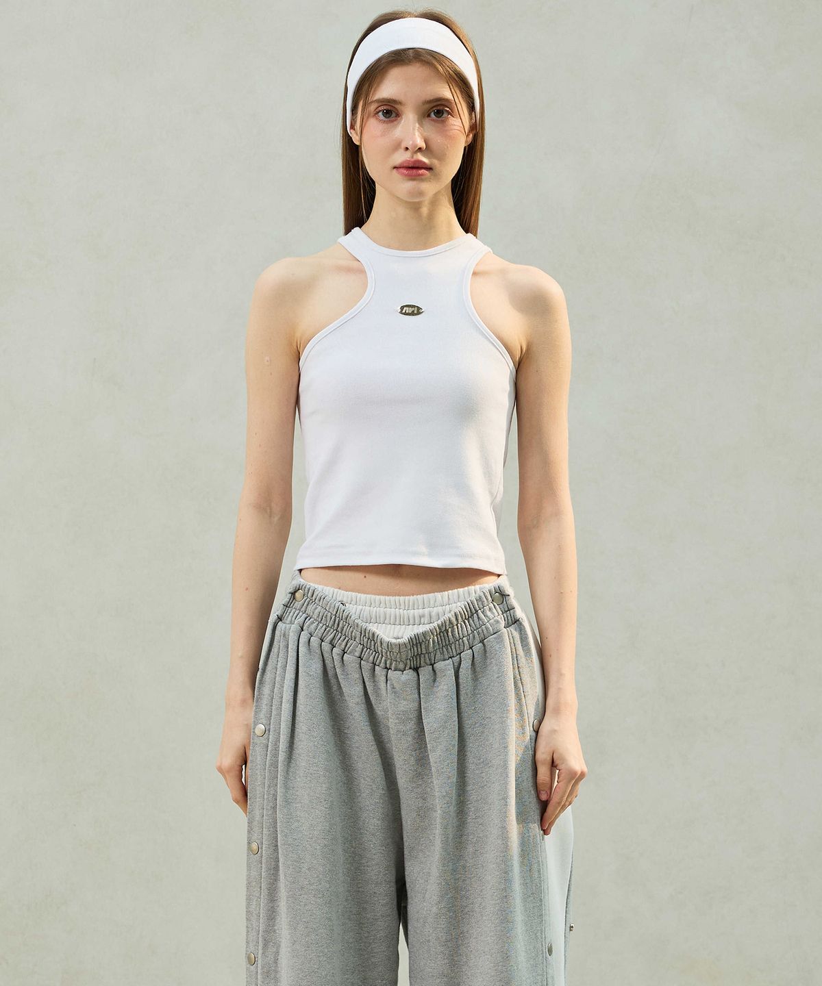 아리킴(ARIKIM) POPPY SLEEVELESS TOP / WHITE