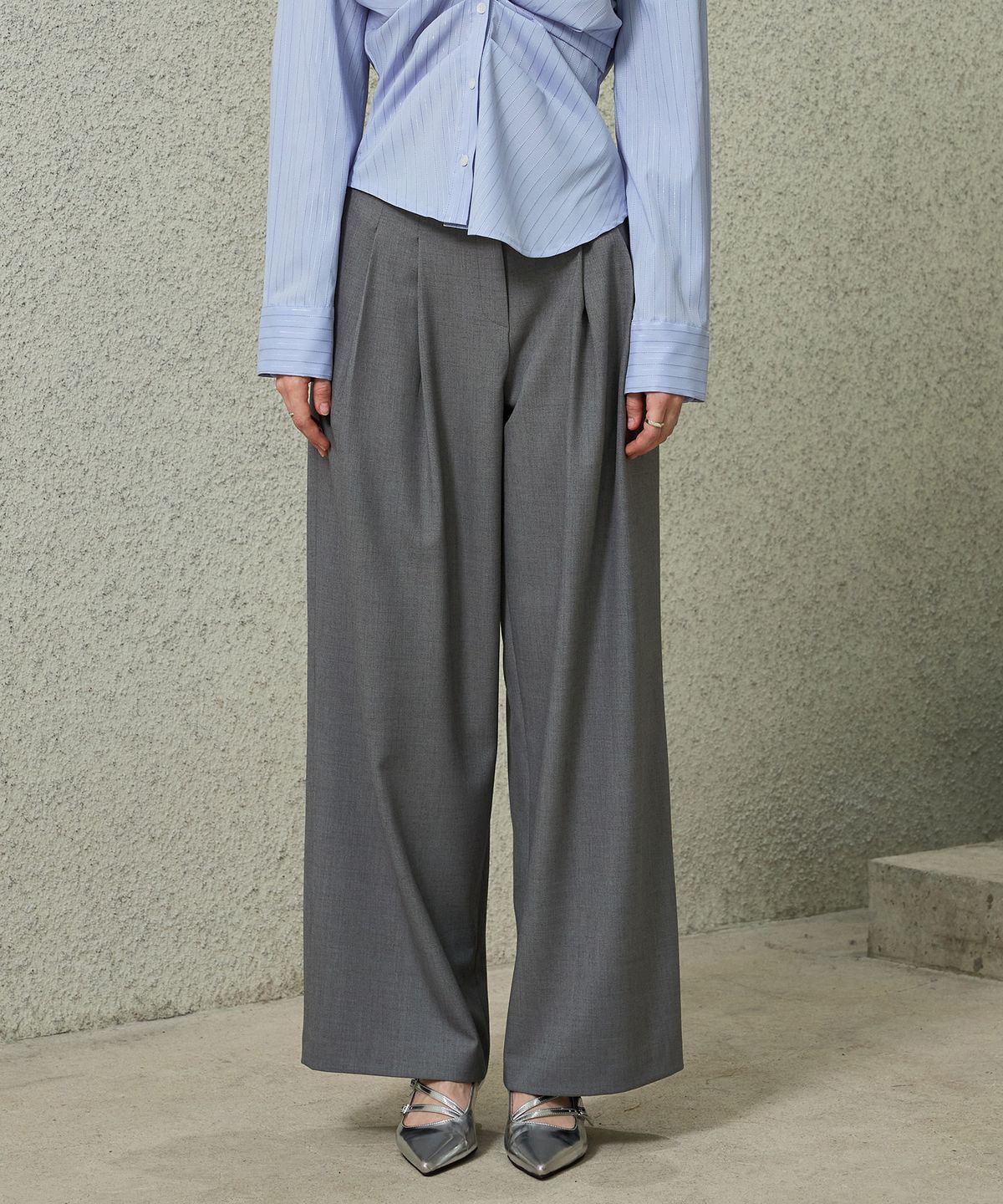 아리킴(ARIKIM) TOMO WIDE SLACKS / CHARCOAL
