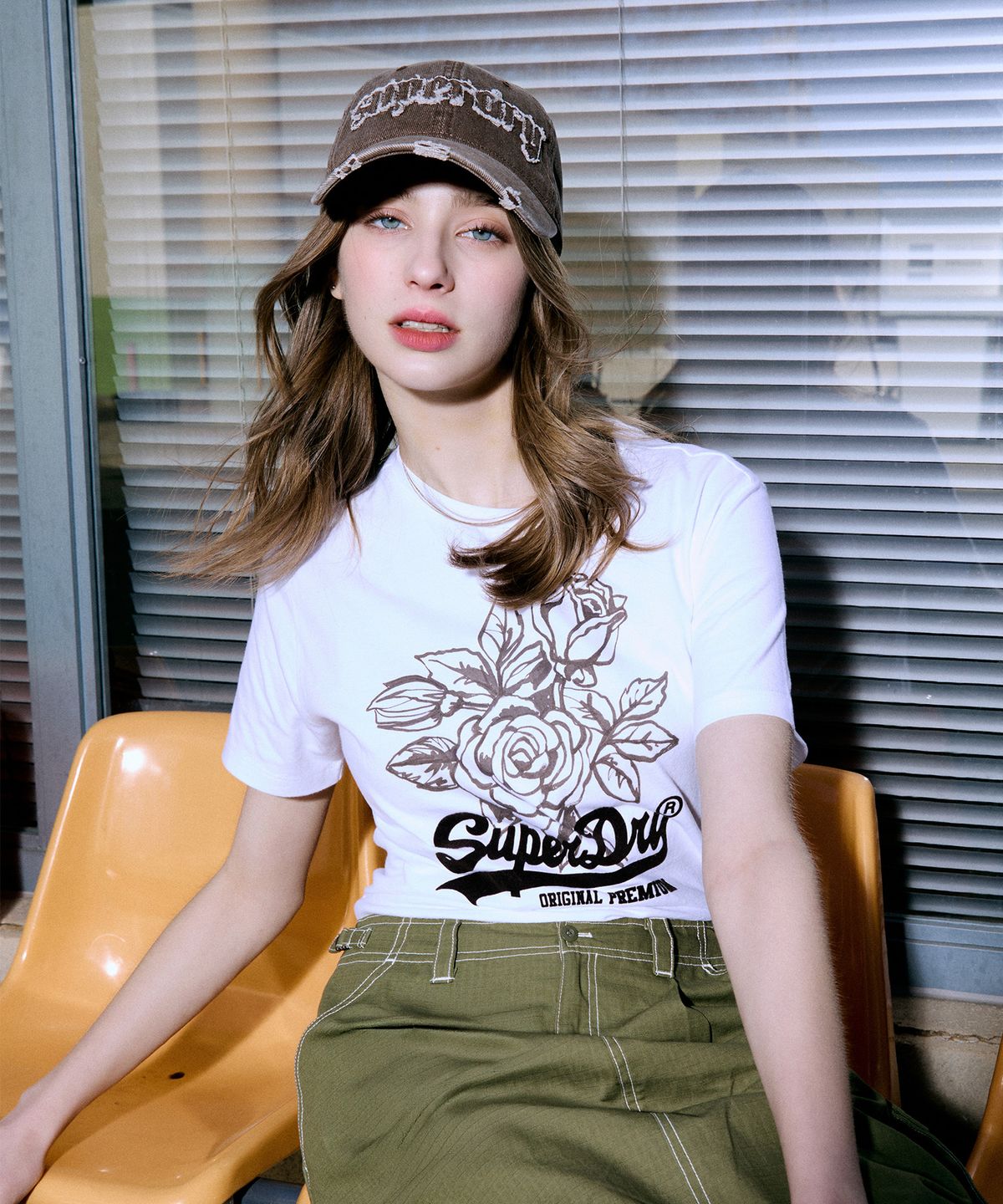 슈퍼드라이(SUPERDRY) W 빈티지 플라워 티셔츠 화이트