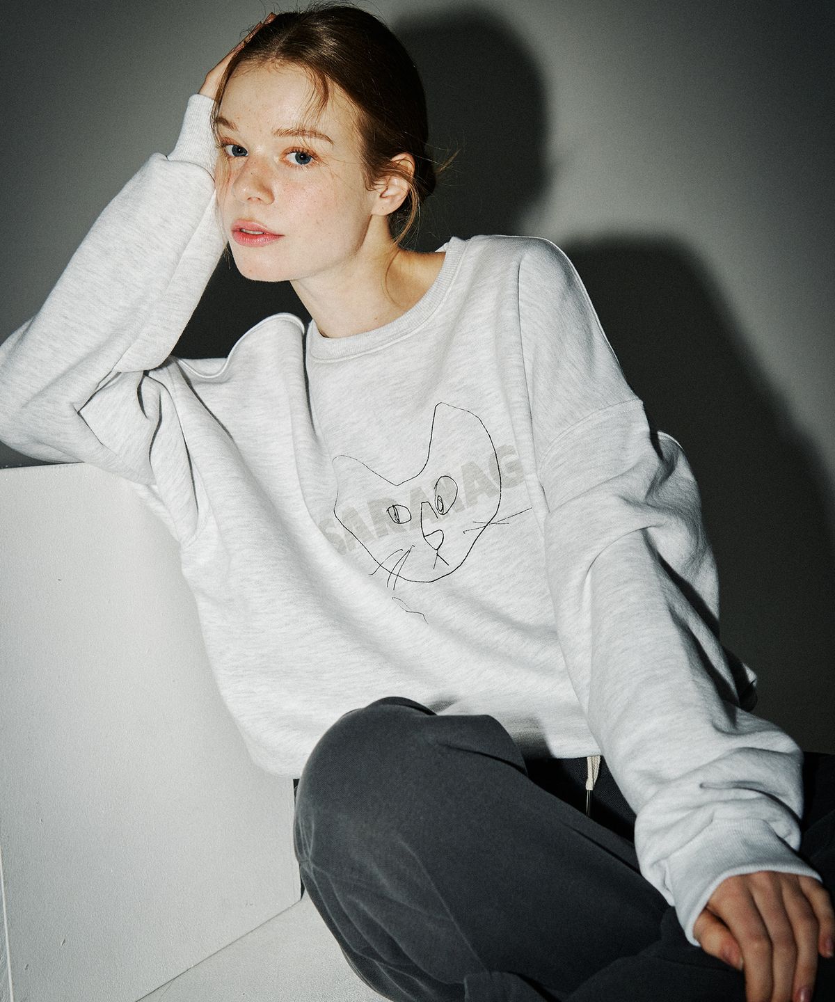 사라나기(SARANAGI) SE057- sweatshirt (white  melange)