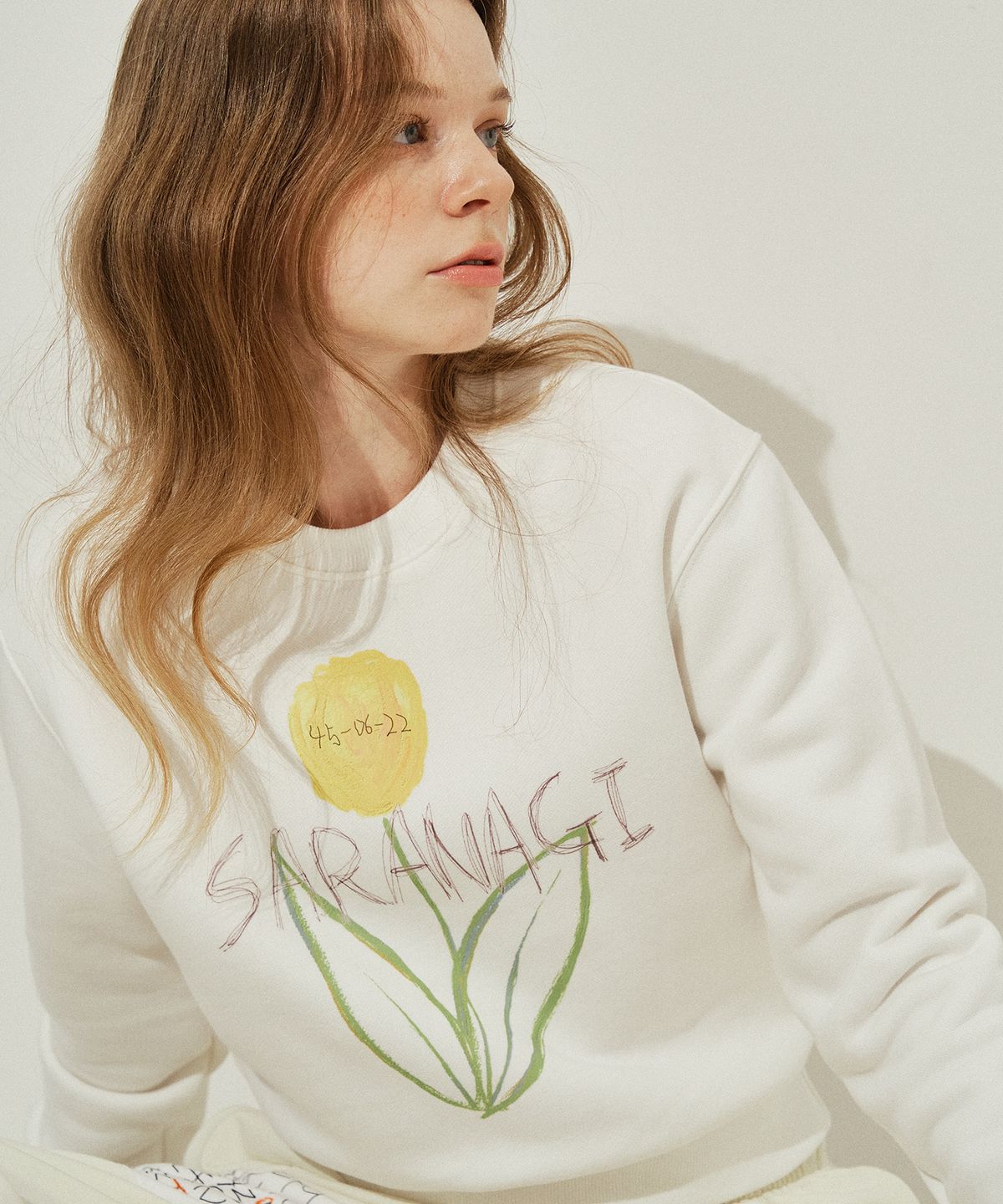 사라나기(SARANAGI) SE0589- crop sweatshirt (ivory)