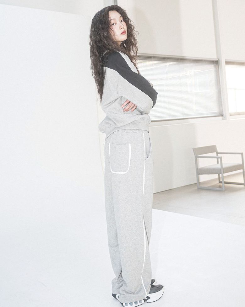 ROSE LACE SWEATPANTS(GREY)