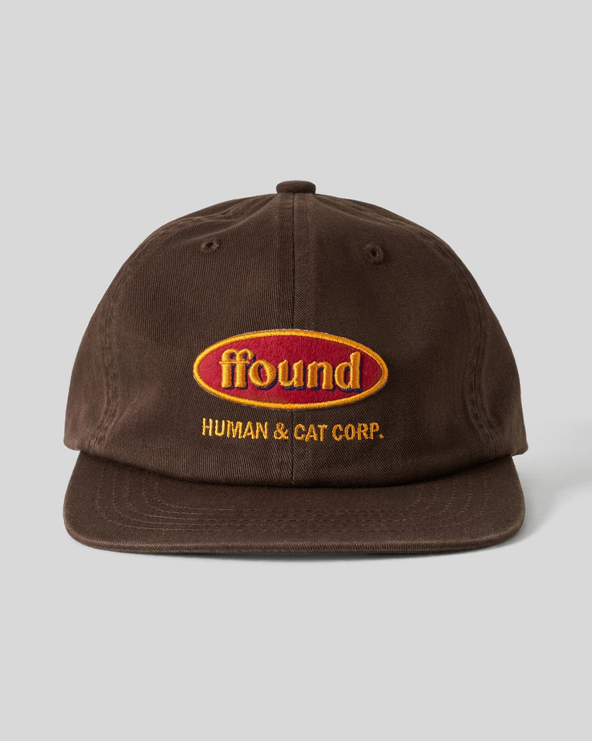 휴먼앤캣(HUMAN N CAT) 파운드 레드/옐로우 와펜 플랫 브림 캡 [브라운]
