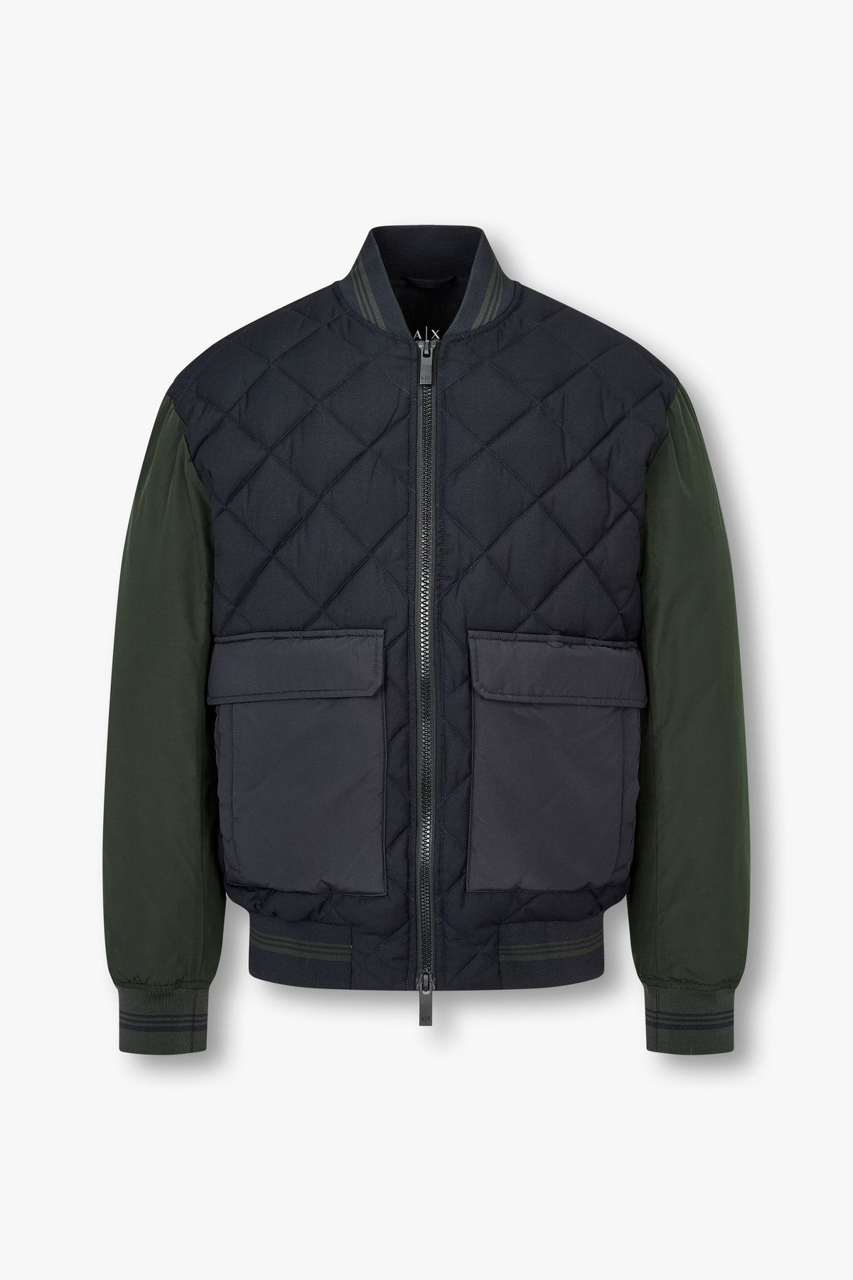 아르마니 익스체인지(ARMANI EXCHANGE) 남성 빅 포켓 배색 퀼팅 패딩 자켓_다크 네이비 A415110016