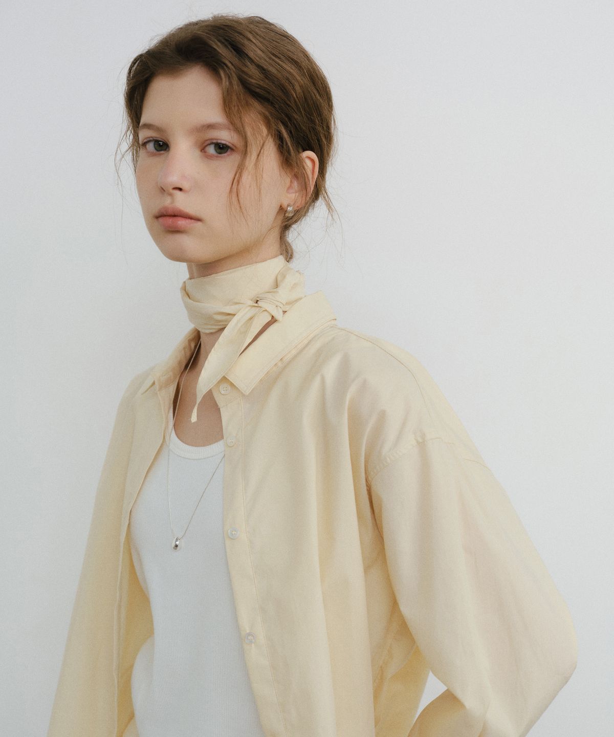 유라고(URAGO) Laura scarf shirt
