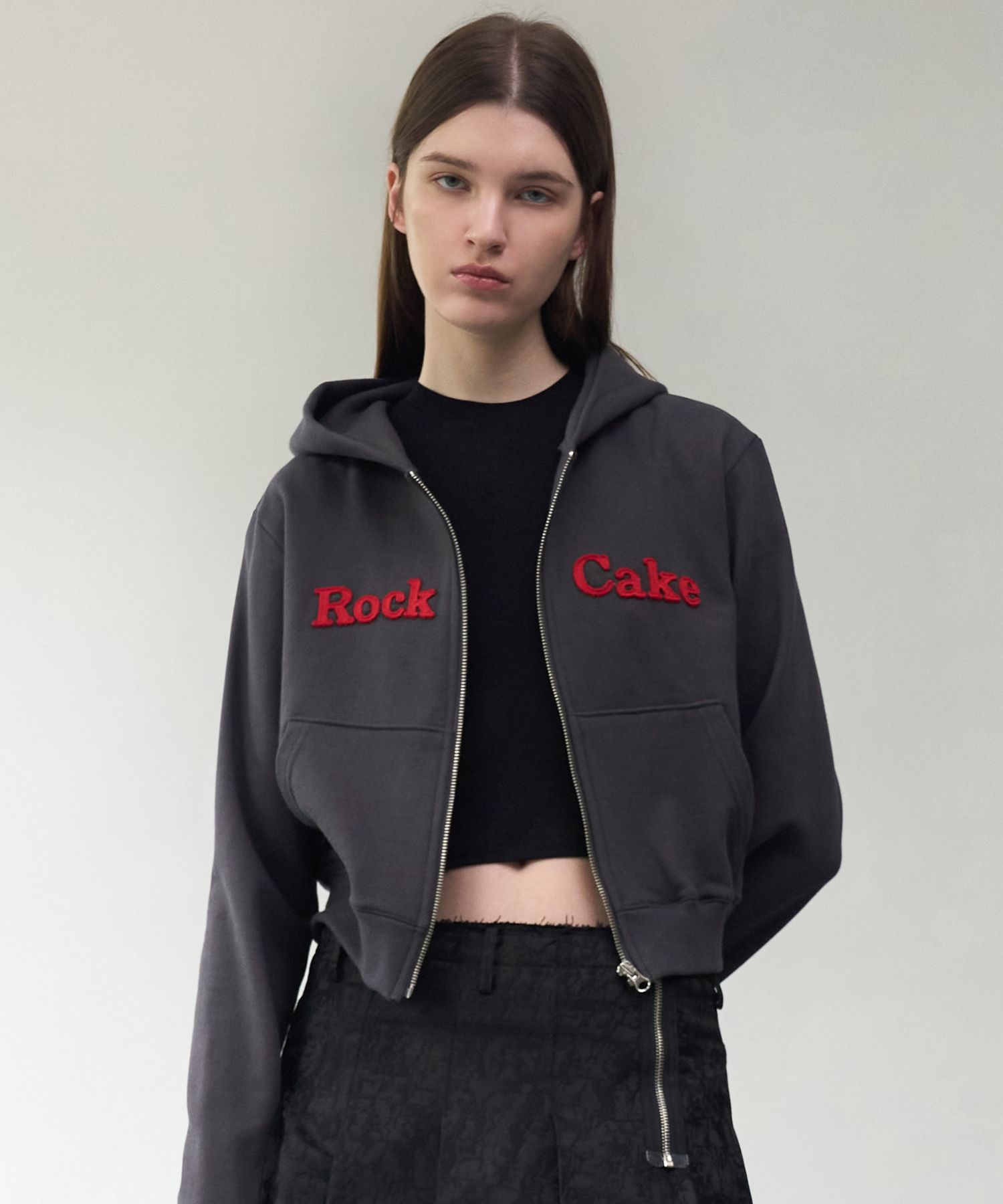 アウターその他 ROCKCAKE Logo Patch Full Zip Hoodie Navy RC24JK01700 MUSINSA | ROCKCAKE Logo Patch Full Zip Hoodie - Black
