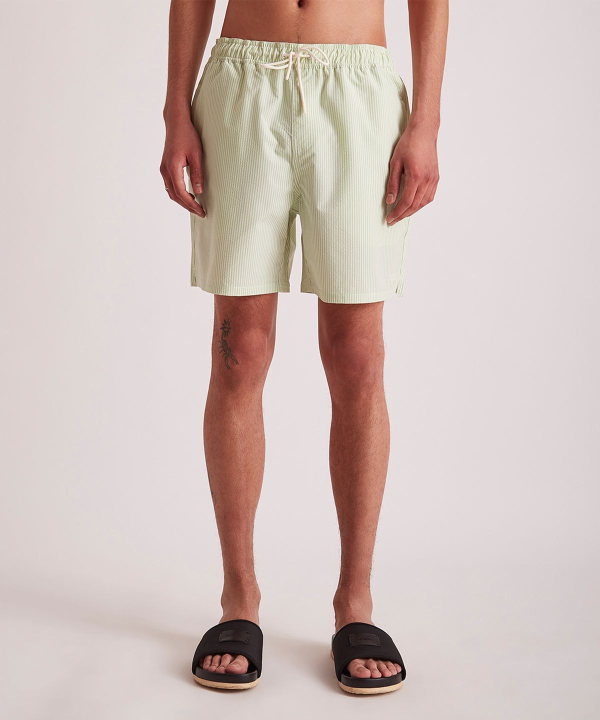 세러데이 뉴욕시티(SATURDAYS NYC) (M) 티모시 시어서커 스윔쇼츠 스프루스 스톤 SEERSUCKER SWIMSHORT