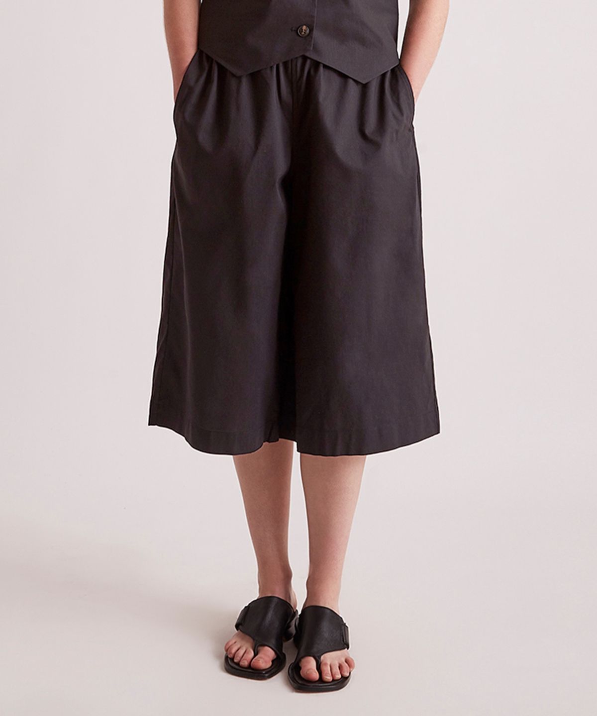 세러데이 뉴욕시티(SATURDAYS NYC) (W) 한나 린넨 쇼츠 블랙 HANNAH LINEN SHORT BLACK