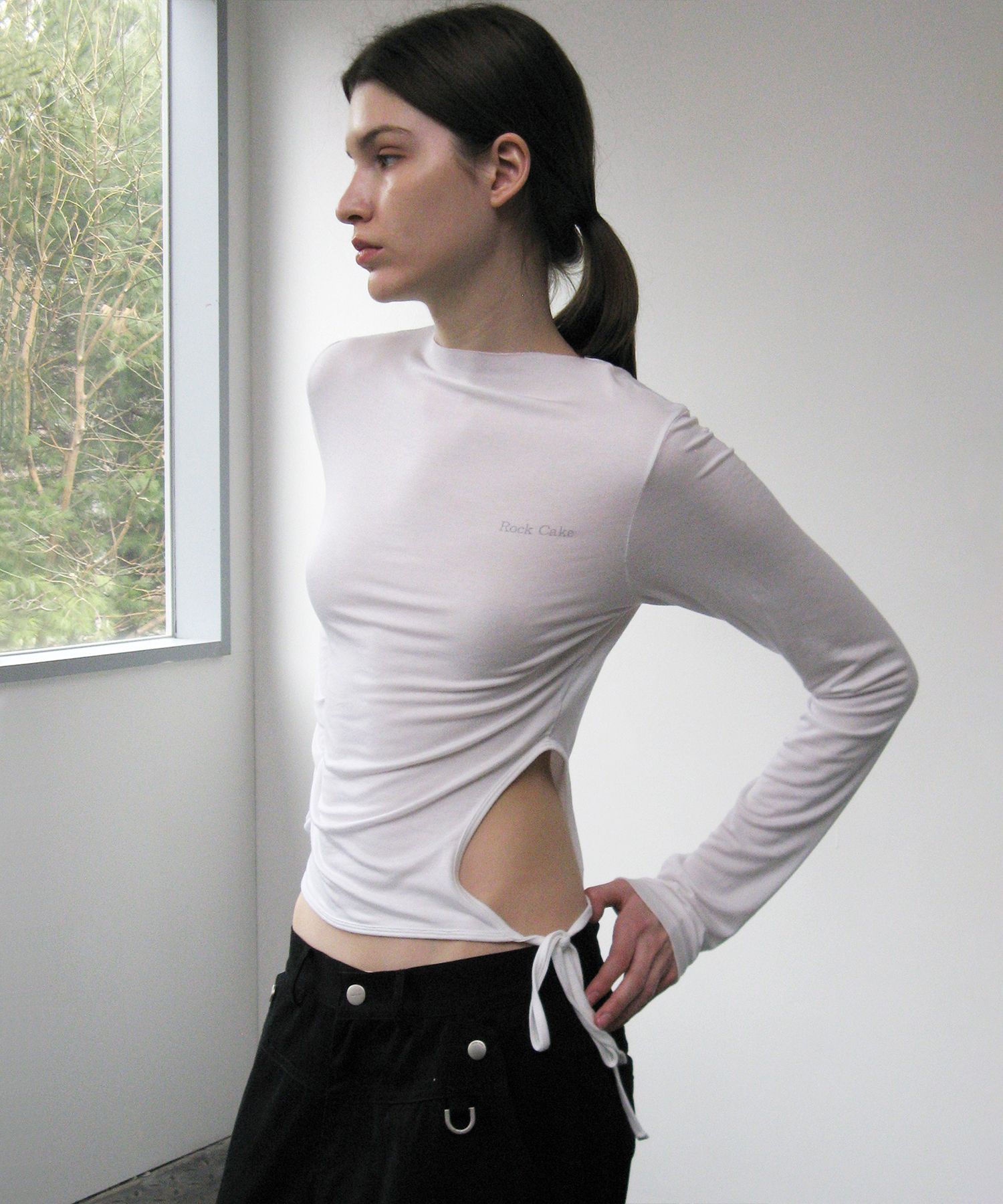 Tシャツ・カットソー ROCKCAKE Cutout Boat Neck Top 5BJH600 MUSINSA | ROCKCAKE Cutout Boat Neck Top - Ivory