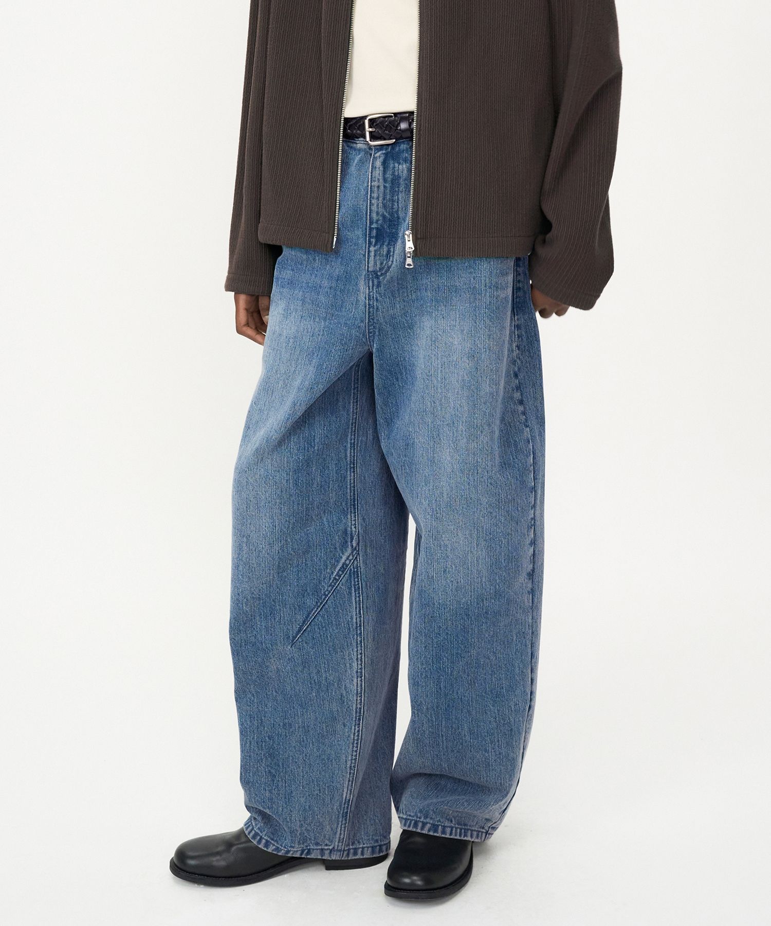 MUSINSA公式 | INSILENCE チェイントウィルバルーンフィットデニム