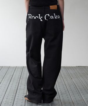 [지현서 PICK] Lettering Hide Pants - Black