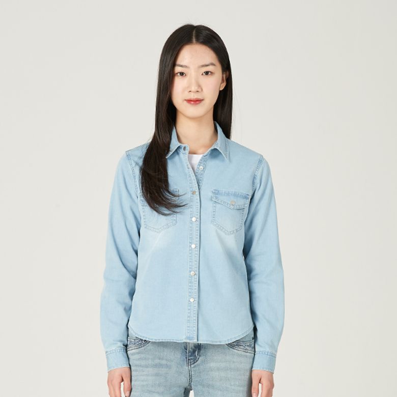 여성) 시즌리스 기본 워싱 데님셔츠 AO5DDH951-LB