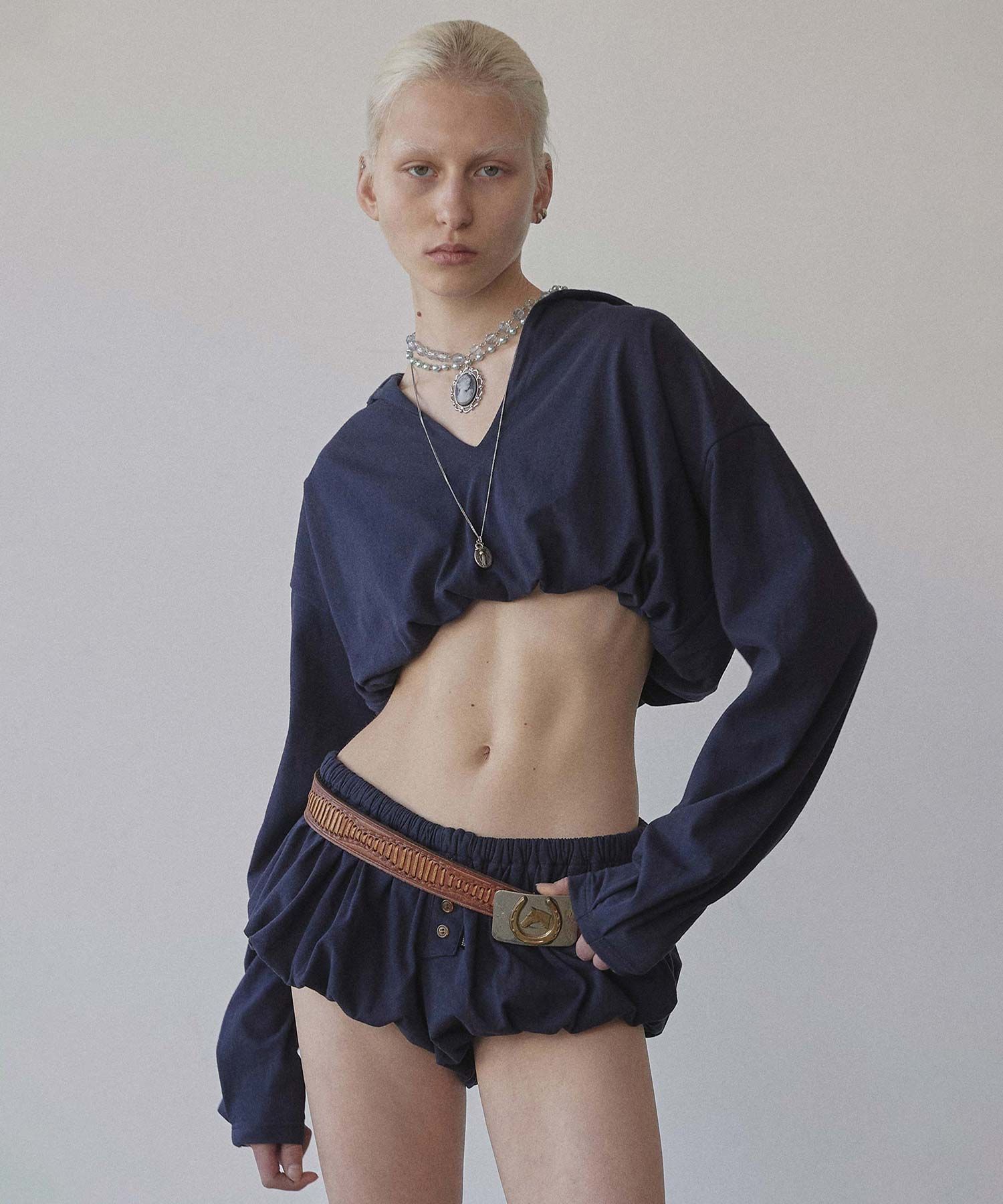 【SCULPTOR】♡Good Girl スウェットシャツ♡ MUSINSA公式 | SCULPTOR Good Girl Sweatshirt Navy