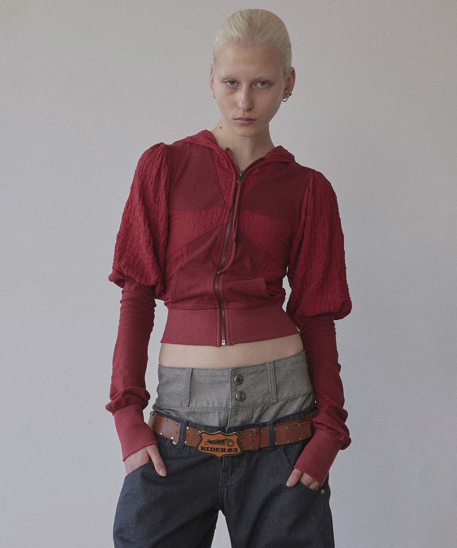 大学 割引 MUSINSA Red Hoodie Zip-Up Sleeve Puff SCULPTOR | トップス