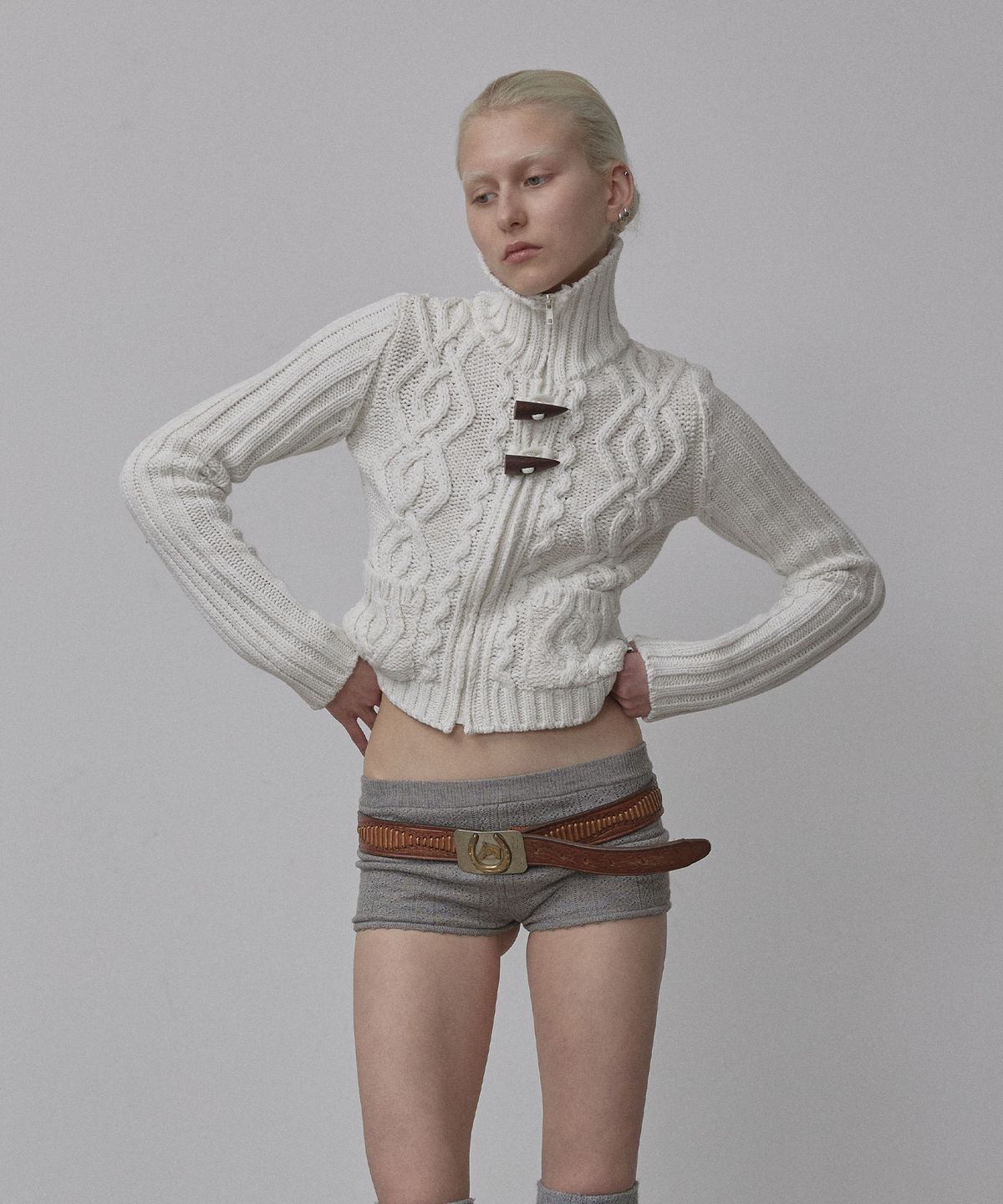 스컬프터(SCULPTOR) Two Way Cable Cardigan Ivory