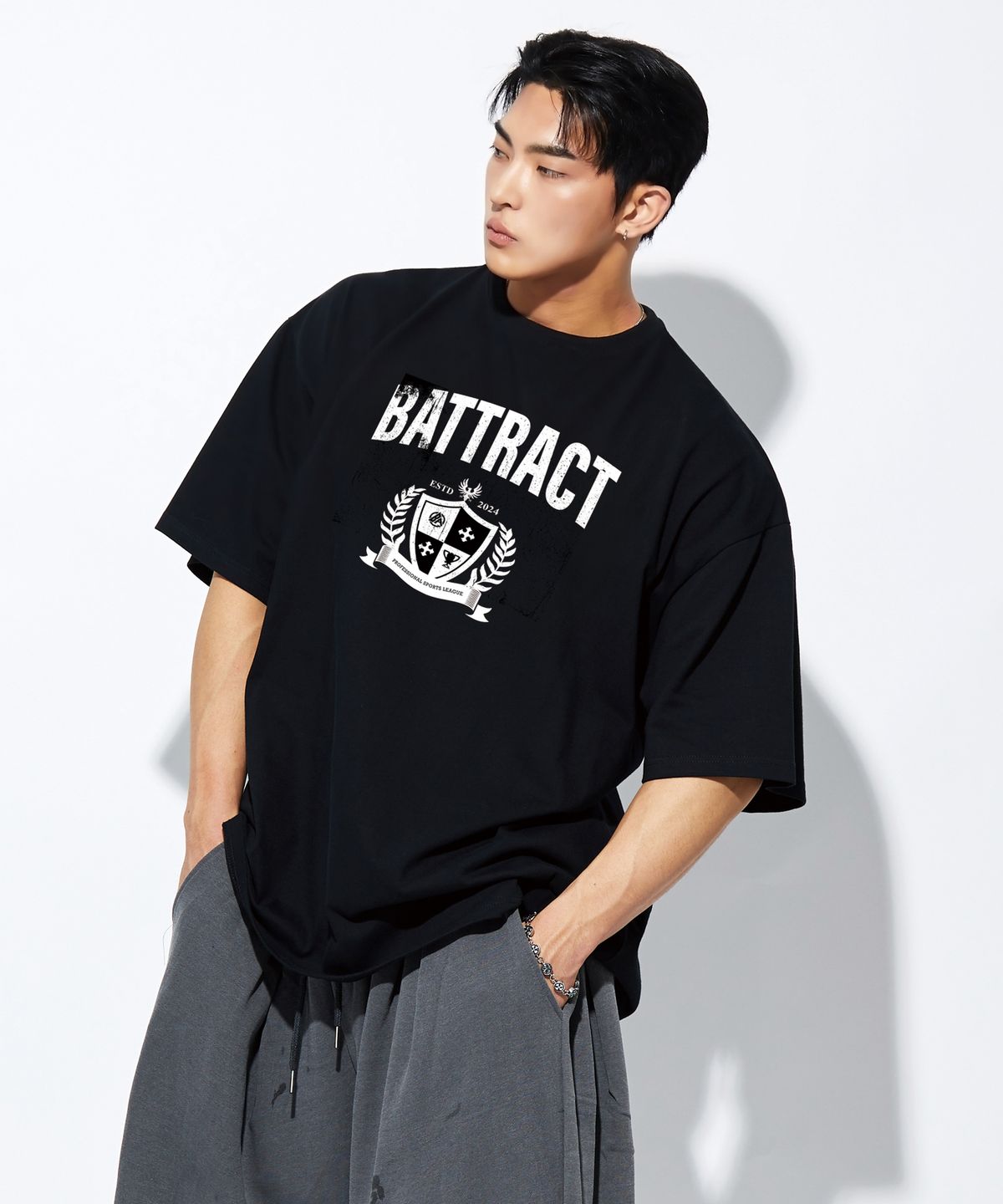 베트랙트(BATTRACT) 쉴드 프린팅 오버 핏 반팔_블랙