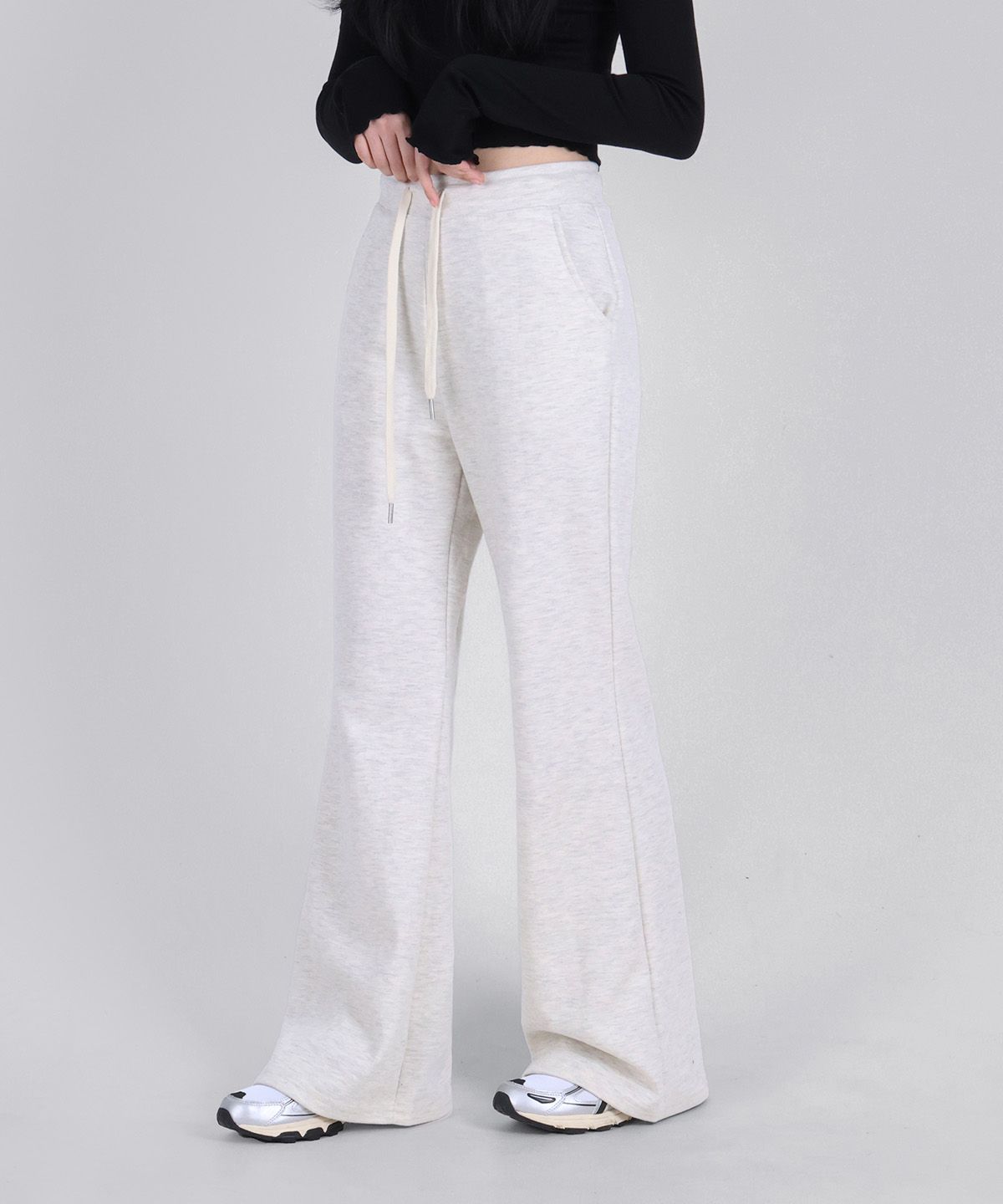 포더핏(FOR THE FIT) 부츠컷 스웨트 팬츠_오트밀