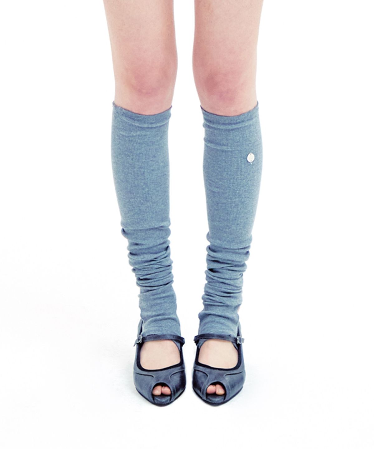 유희(YOUHEE) CUT OUT KNEE SOCKS MELANGE GREY