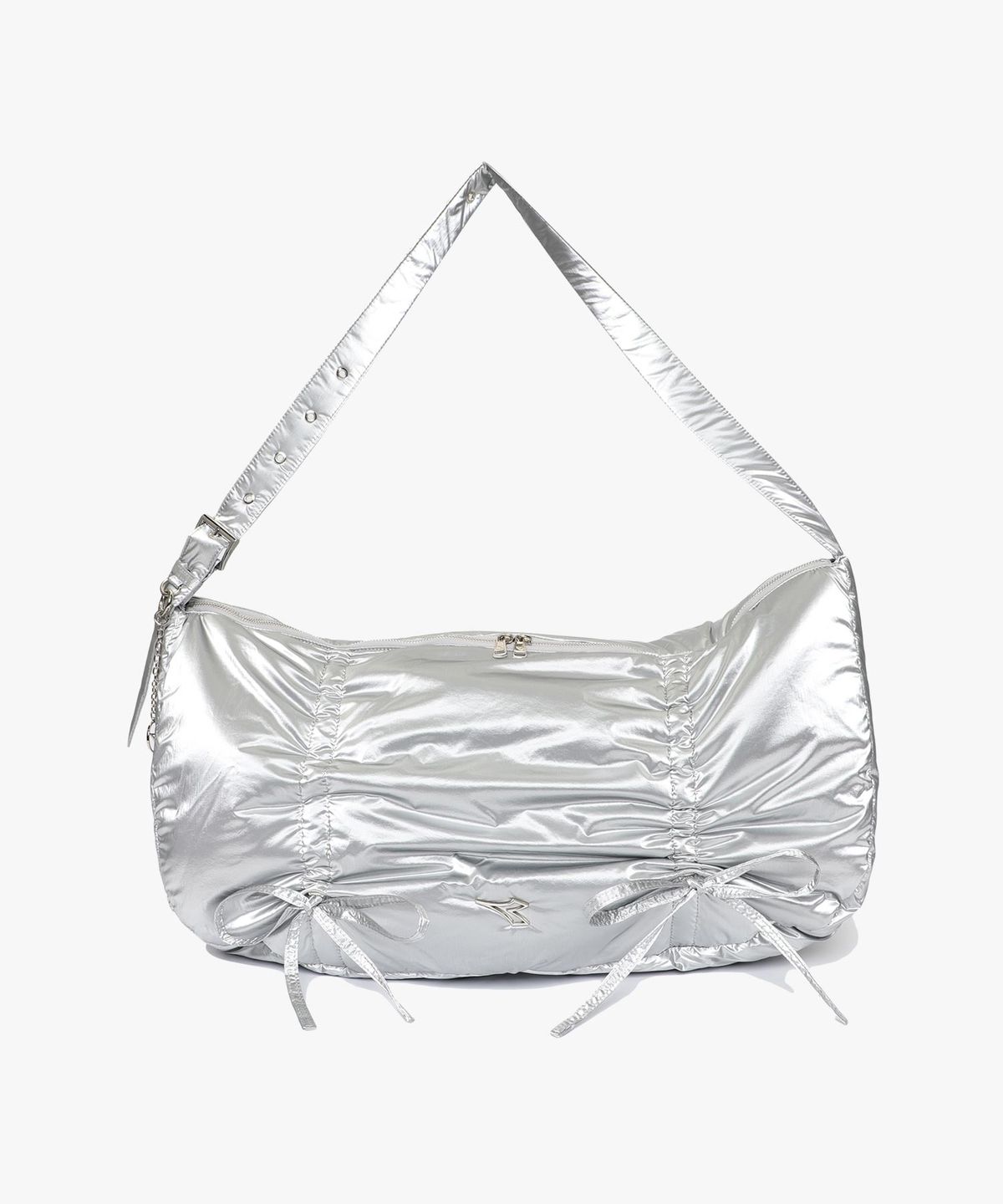 디아도라(diadora) 글로시 크로스백 SILVER