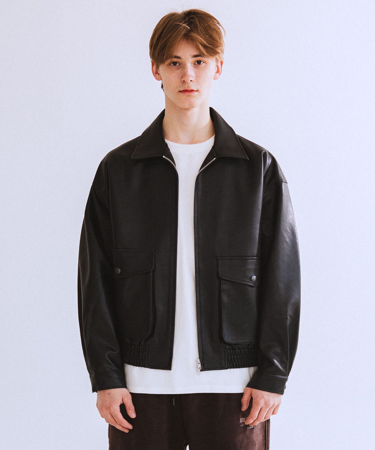 큐티에잇 가먼츠(QT8 GARMENTS) RG Synthetic Leather Pocket Jacket (Black)