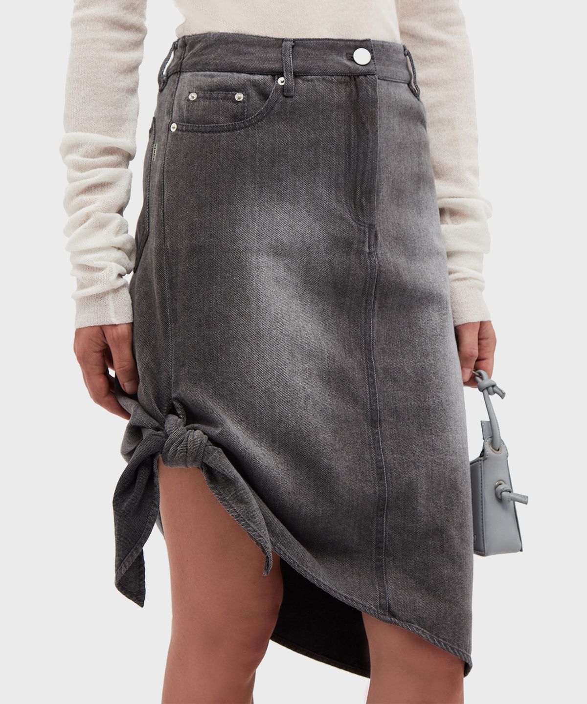 리메인(REMAIN) (W) 드레이피 데님 스커트 실버 DRAPY DENIM SKIRT SILVER