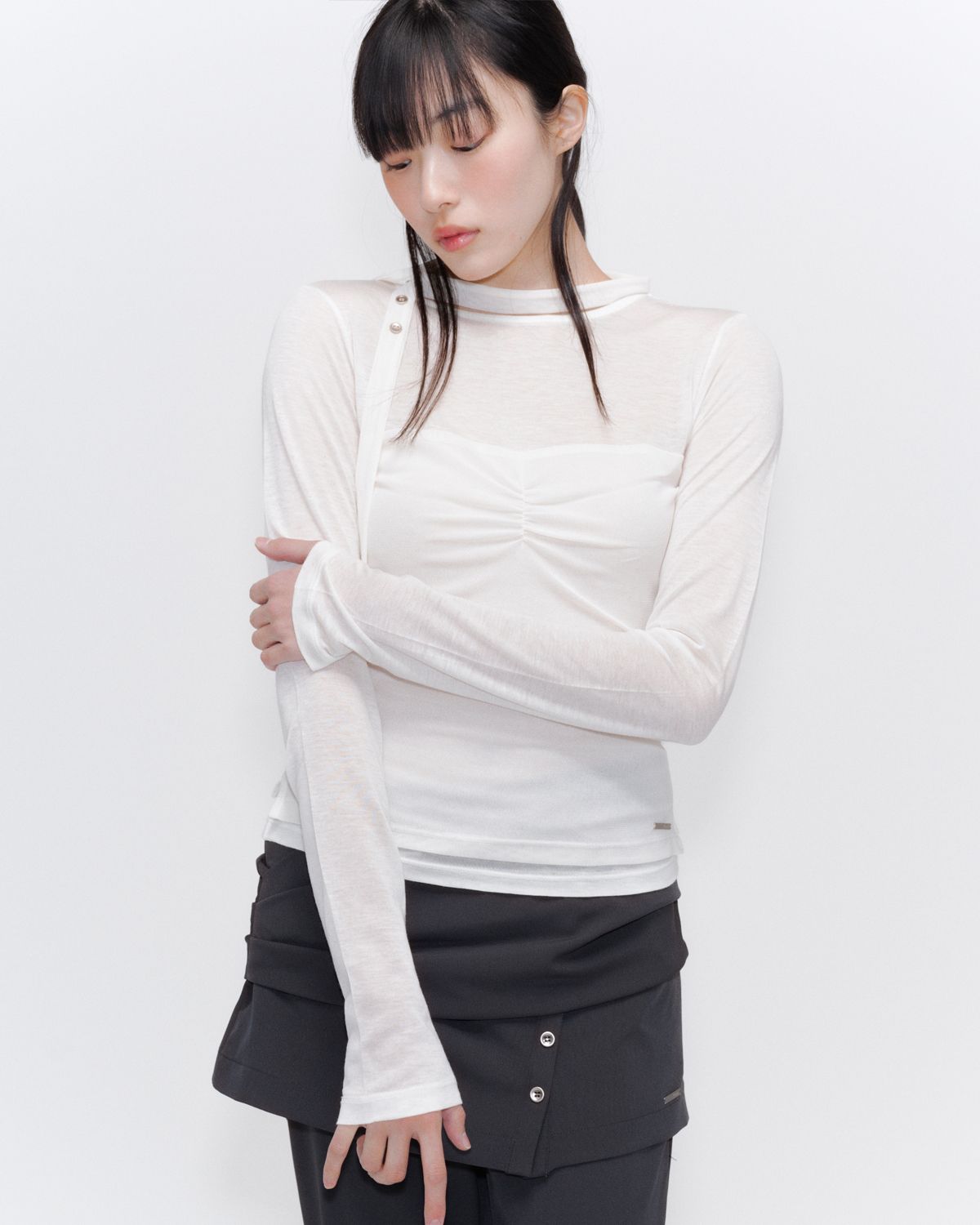 MUSINSA公式 | MISEKI SEOUL Sheer layered scarf long sleeves IVORY