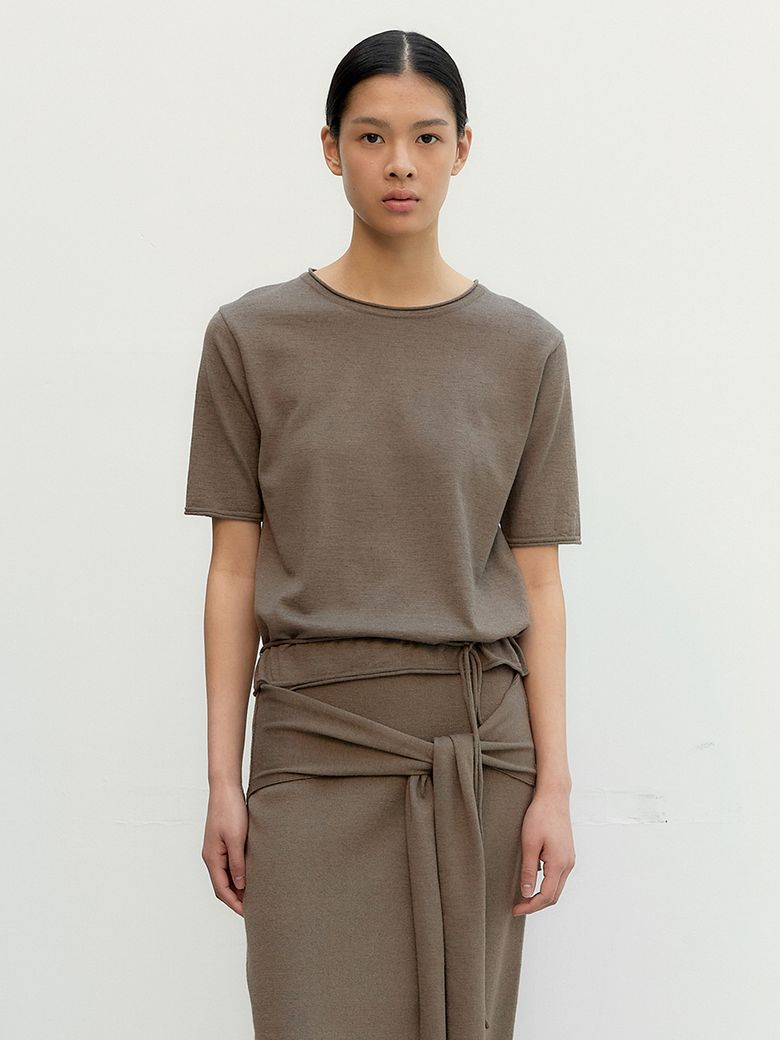 Half-Sleeve Knit Top_Brown